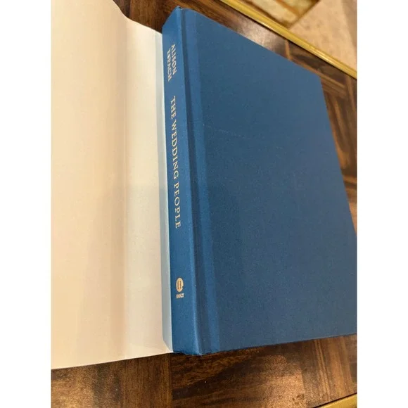 The Wedding People Alison Espach Hardcover First Edition 2024 Fiction Novel - Picture 2 of 4